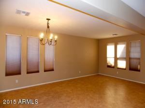 610 E Raven Ct, Gilbert, AZ 85297 photo 4