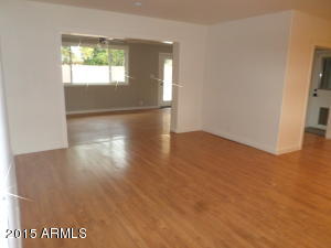 3102 E Sells Dr, Phoenix, AZ 85016 photo 5