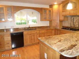 3102 E Sells Dr, Phoenix, AZ 85016 photo 8
