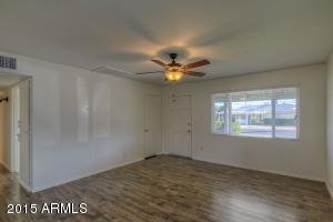 916 E Seldon Ln, Phoenix, AZ 85020 photo 3