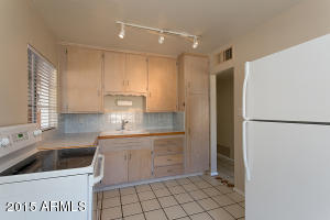 2535 E Highland Ave, Phoenix, AZ 85016 photo 5