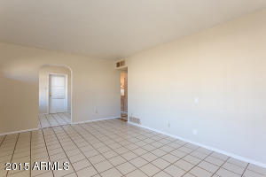 2535 E Highland Ave, Phoenix, AZ 85016 photo 3