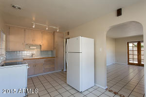 2535 E Highland Ave, Phoenix, AZ 85016 photo 4