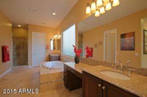 3754 Ember Glow Way, Phoenix, AZ 85050 photo 17