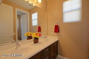 3754 Ember Glow Way, Phoenix, AZ 85050 photo 32