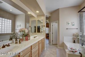 936 E Lodgepole Dr, Gilbert, AZ 85298 photo 21