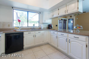 30 E Caroline Ln, Tempe, AZ 85284 photo 34