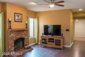 30 E Caroline Ln, Tempe, AZ 85284 photo 1