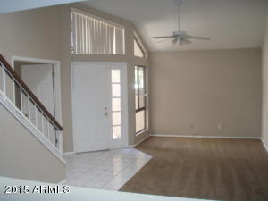 35 E Betty Elyse Ln, Phoenix, AZ 85022 photo 2