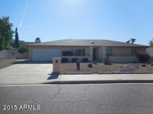 2839 E Acoma Dr, Phoenix, AZ 85032 photo 1