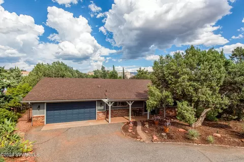 40 Mountain Shadows Dr, Sedona, AZ 86336