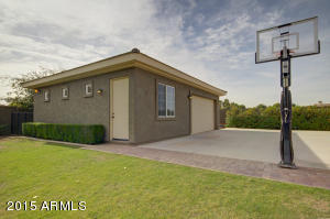 2161 E Coconino Dr, Gilbert, AZ 85298 photo 8