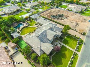2161 E Coconino Dr, Gilbert, AZ 85298 photo 1