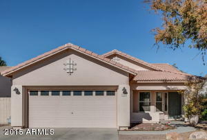 3718 E Longhorn Dr, Gilbert, AZ 85297 photo 2