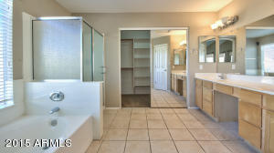 220 E Liberty Ln, Gilbert, AZ 85296 photo 25