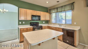 220 E Liberty Ln, Gilbert, AZ 85296 photo 9