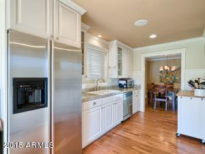 4219 E Pinchot Ave, Phoenix, AZ 85018 photo 11