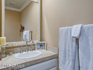 4219 E Pinchot Ave, Phoenix, AZ 85018 photo 19