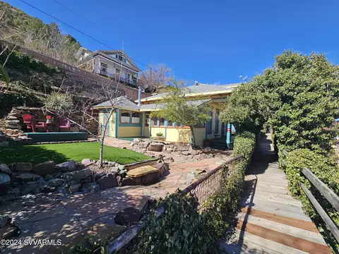 39 Paradise Ln, Jerome, AZ 86331