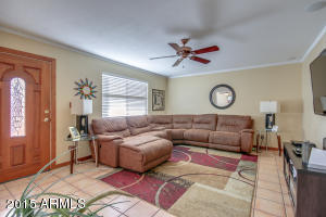 2102 E Concorda Dr, Tempe, AZ 85282 photo 4
