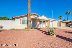 2102 E Concorda Dr, Tempe, AZ 85282 photo 2