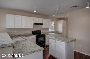 1733 E Aspen Way, Gilbert, AZ 85234 photo 11