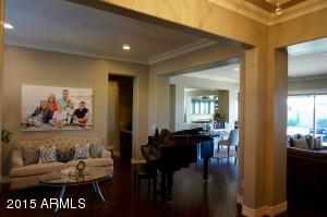 2817 E Warbler Rd, Gilbert, AZ 85297 photo 2