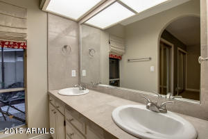 1814 E Harmont Dr, Phoenix, AZ 85020 photo 21
