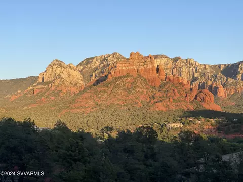 9 Sky Ridge Ct, Sedona, AZ 86336