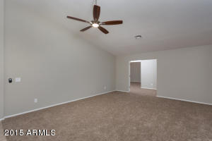 4002 E Kimberly Way, Phoenix, AZ 85050 photo 4