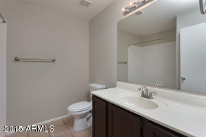 4002 E Kimberly Way, Phoenix, AZ 85050 photo 13