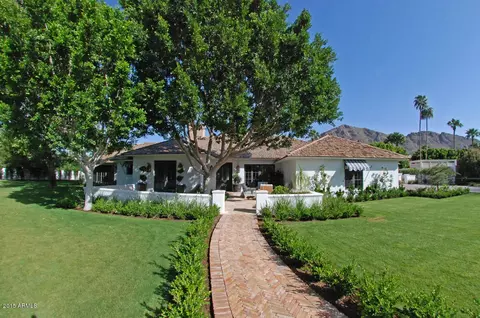 5430 E Arcadia Ln, Phoenix, AZ 85018 photo 1