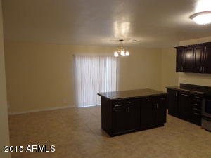 2202 W Pecan Rd, Phoenix, AZ 85041 photo 2