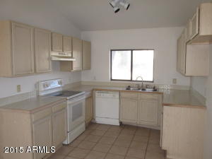 587 E Navajo Ave, Apache Junction, AZ 85119 photo 2