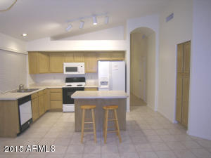 606 E Cathy Dr, Gilbert, AZ 85296 photo 4