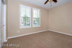 1443 E Canary Dr, Gilbert, AZ 85297 photo 5