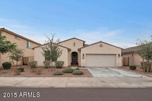1443 E Canary Dr, Gilbert, AZ 85297 photo 1