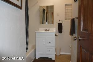 1636 E Cheery Lynn Rd, Phoenix, AZ 85016 photo 5