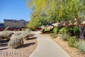 6246 S Cottonfields Ln, Laveen, AZ 85339 photo 5