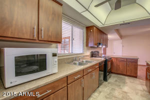 2918 E Turquoise Dr, Phoenix, AZ 85028 photo 10