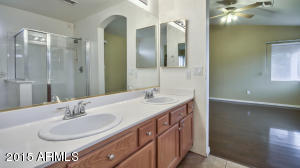 8014 S 34th Pl, Phoenix, AZ 85042 photo 8