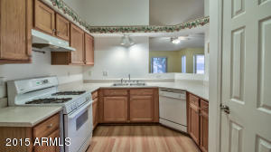 8014 S 34th Pl, Phoenix, AZ 85042 photo 4