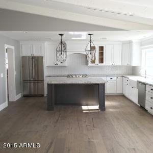 4239 E Osborn Rd, Phoenix, AZ 85018 photo 11