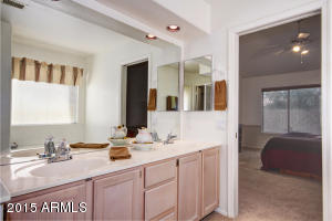 3525 E Rosemonte Dr, Phoenix, AZ 85050 photo 23