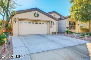 4573 E Carob Dr, Gilbert, AZ 85298 photo 3