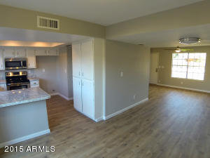 1011 E Bendix Dr, Tempe, AZ 85283 photo 7