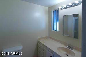 2255 E Alta Vista Rd, Phoenix, AZ 85042 photo 8