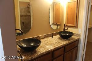 3322 E Wescott Dr, Phoenix, AZ 85050 photo 7