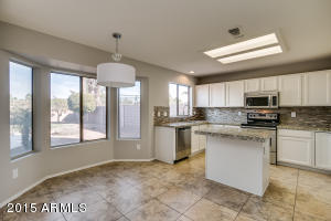 3930 E Vaughn Ave, Gilbert, AZ 85234 photo 4