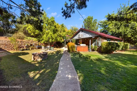 730 Blackhawk Dr, Cornville, AZ 86325